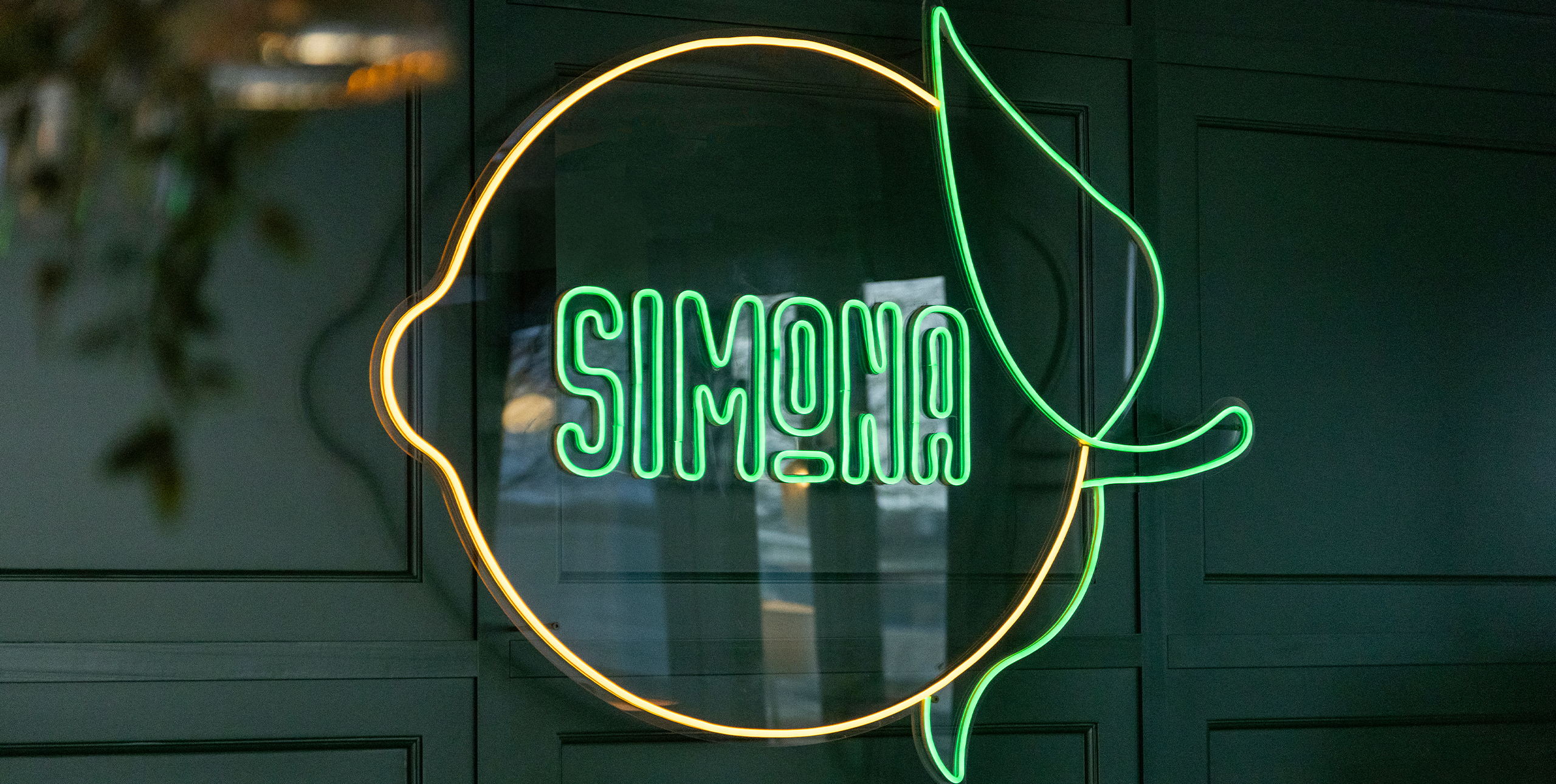Simona Toronto Italian restaurant custom neon sign signage design